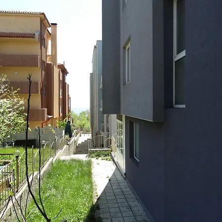 New Purple Building * Kiten (Burgas)